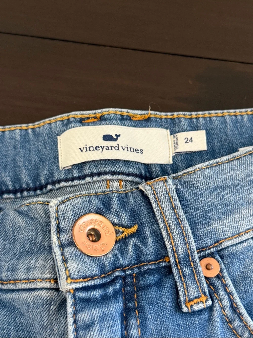 Vineyard Vines Jamie Corded Blue Frayed Hem Denim Shorts Women’s Size 24